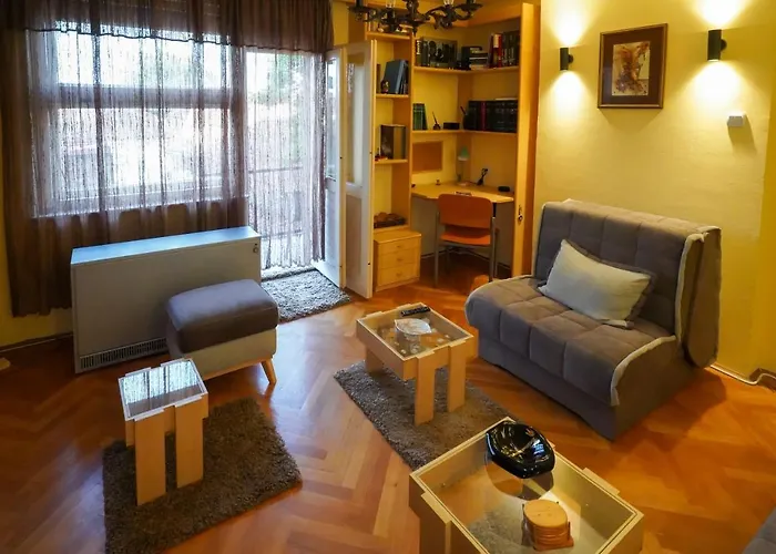 Center Διαμέρισμα