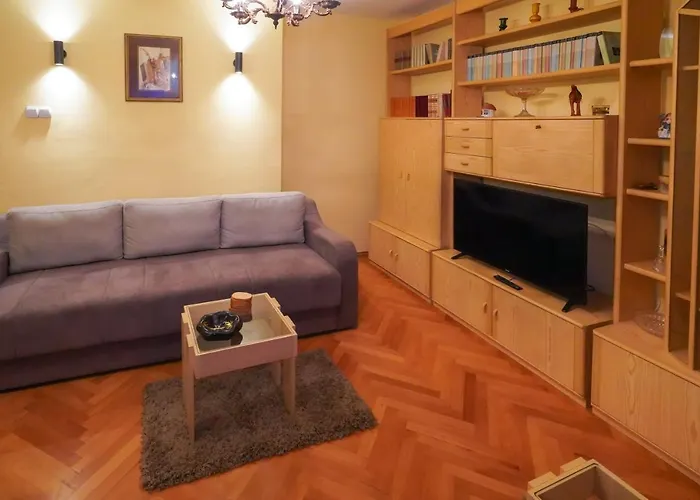 Διαμέρισμα Center